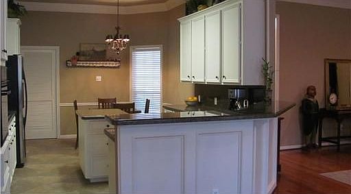 2nd image of 4609 Saint Andrews Dr