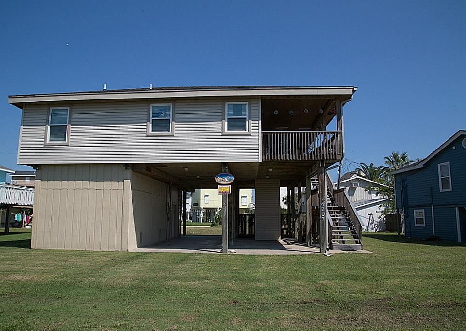 1st image of 4207 Surf Dr