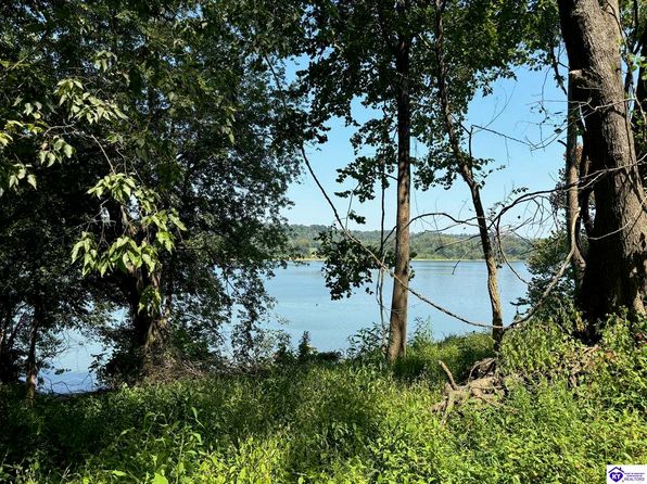110 Russell Landing Rd, Brandenburg, KY 40108