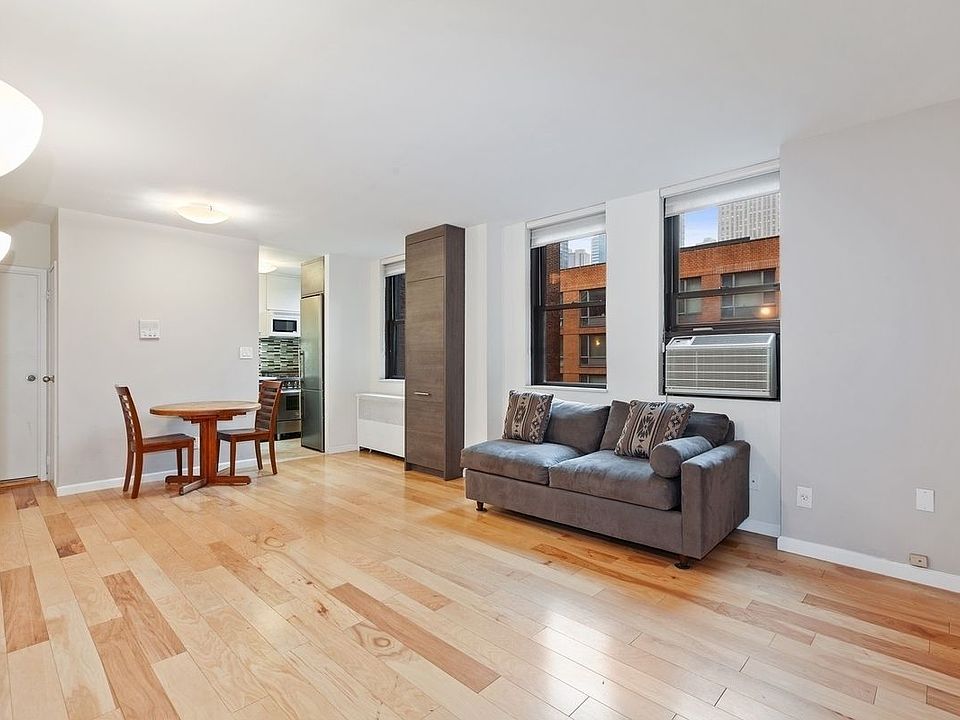 1st image of 340 W 55th St APT 4A