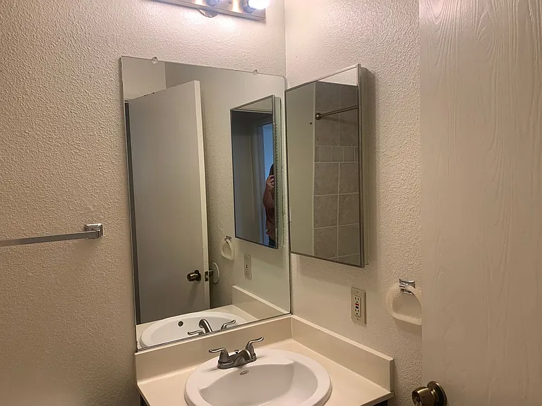 2813 Pepper Oaks Drive — Photo 11