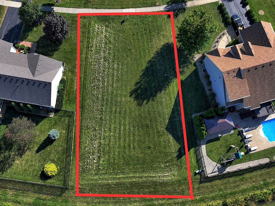 1st image of 1303 Briarwood Ln