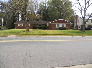 16007 Pointer Ridge Dr, Bowie, MD 20716