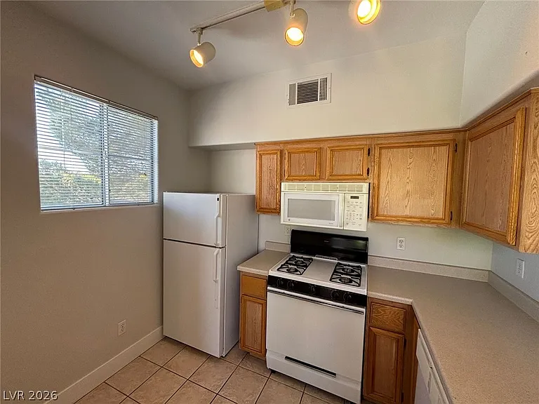 9050 W Warm Springs Rd #2112 — Photo 6