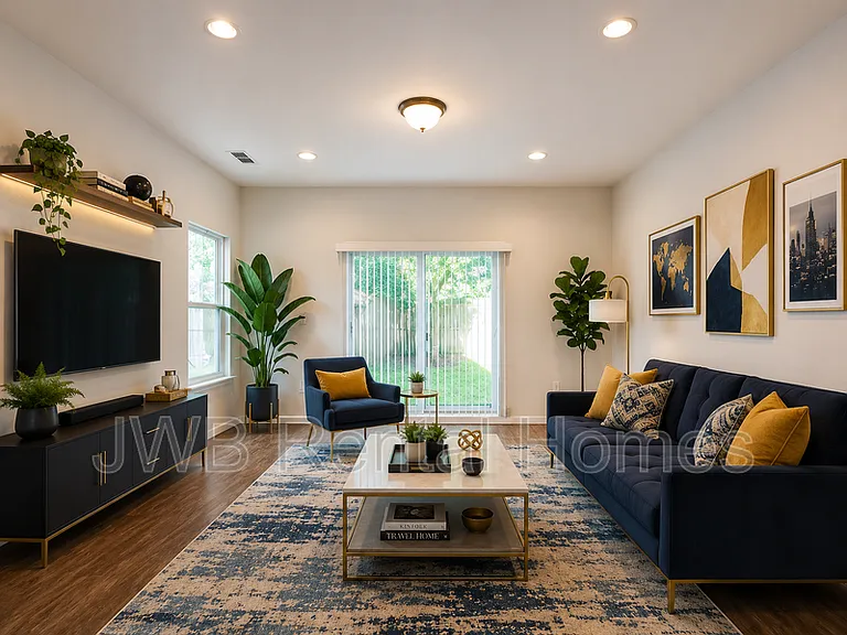 1282 Lake Shore Blvd — Photo 7