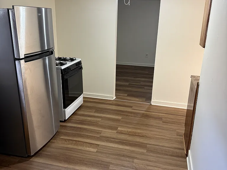 111 N 38th Ave #3 — Photo 3