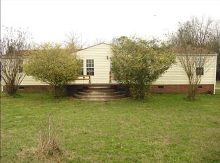 908 Snohan Rd, Ayden, NC 28513