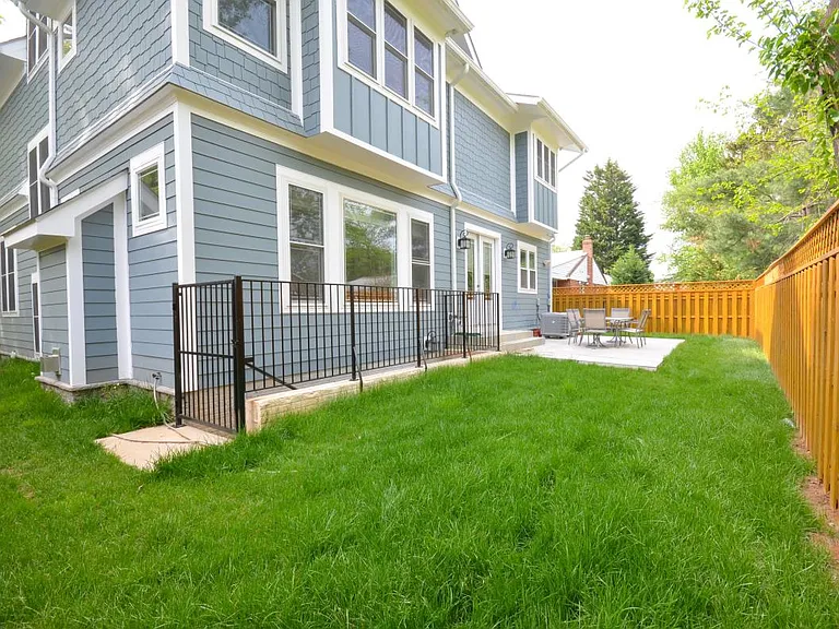 10023 Clue Dr — Photo 30