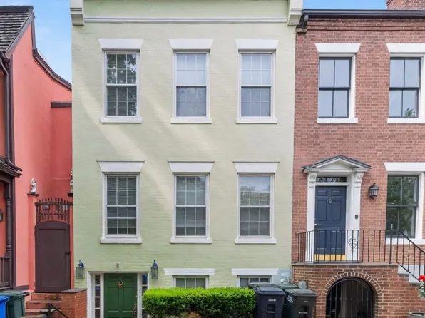 3419 Dent Pl NW, Washington, DC 20007