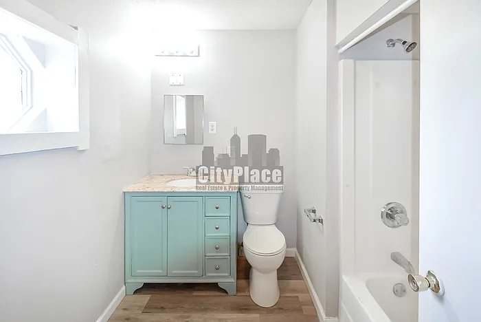 2633 S Randolph St #B — Photo 16