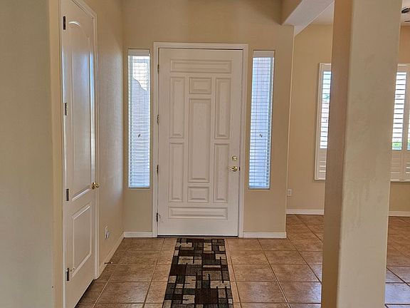 5th image of 2634 Discovery Rd