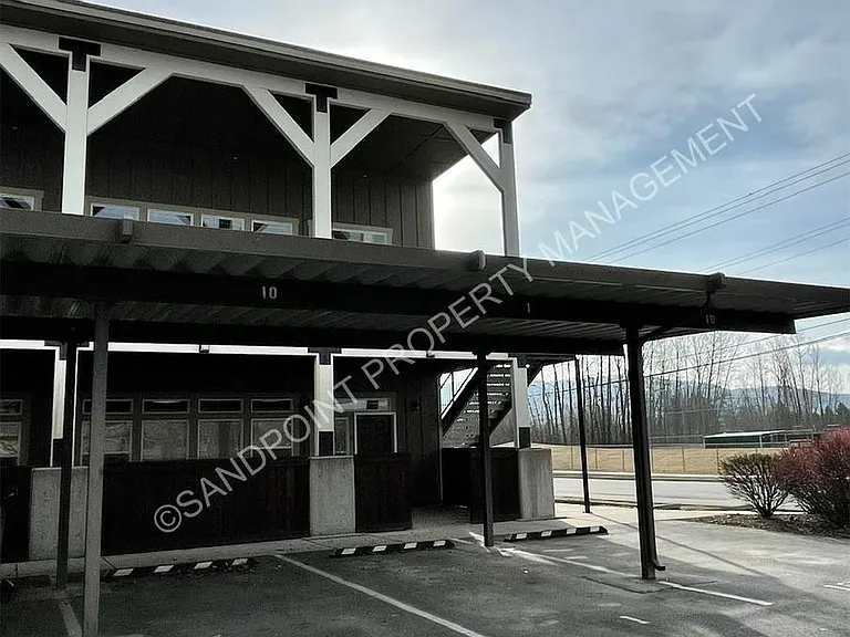 1602 Pine St #10 — Photo 2