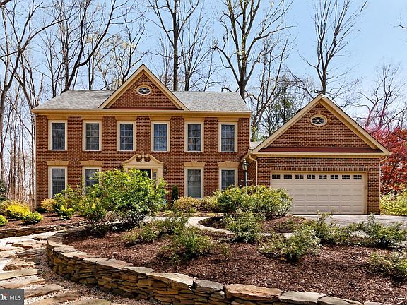 3rd image of 6841 Brimstone Ln