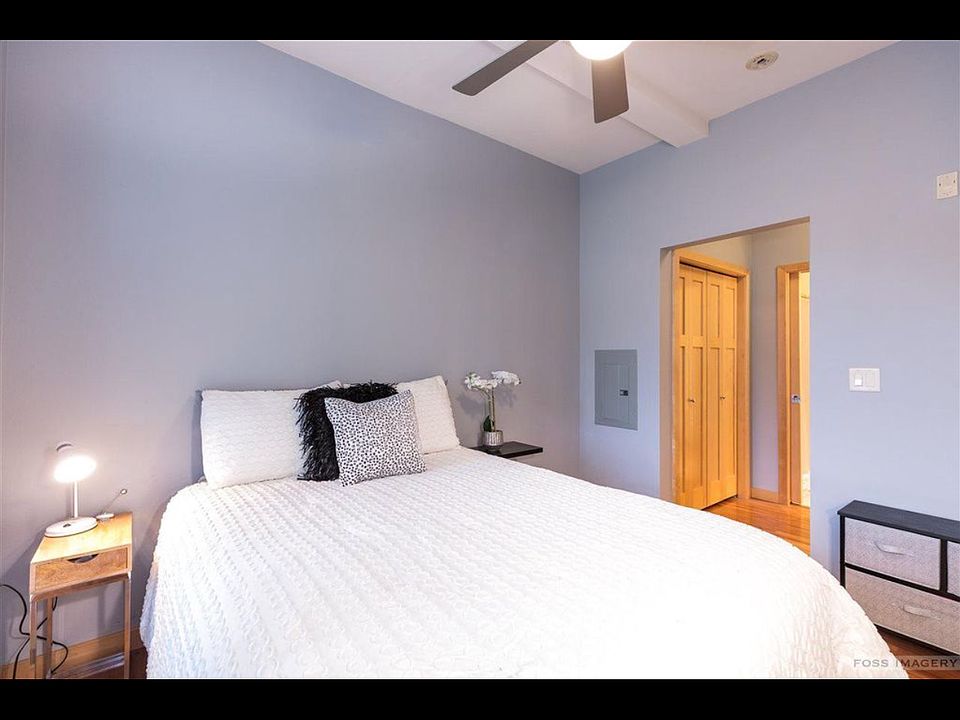 1st image of 802 Williamson St APT 1