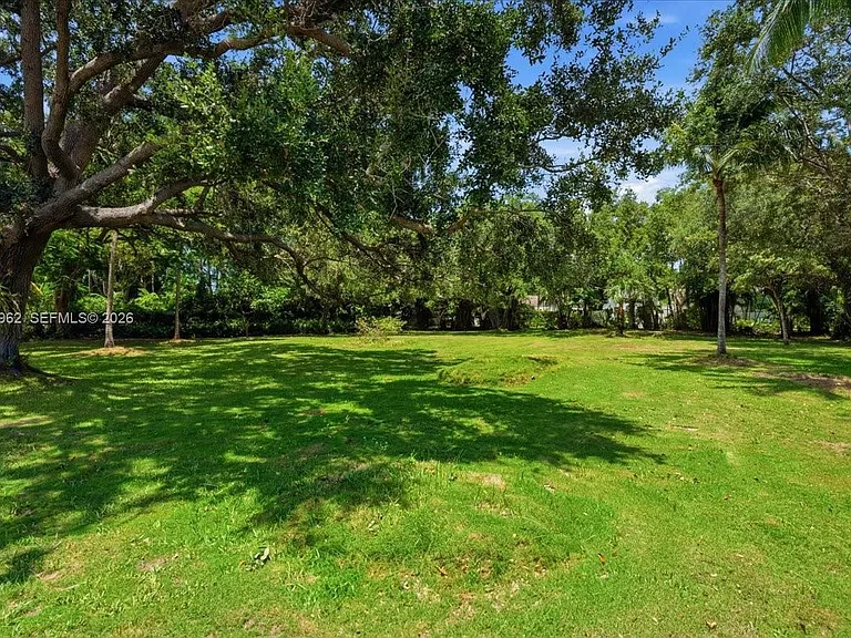 12365 SW 60th Ct — Photo 34