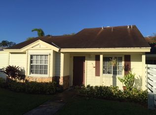 13742 SW 147th Circle Ln APT 2-27, Miami, FL 33186