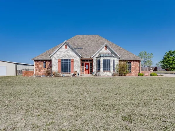 2912 Westlake Rd, Moore, OK 73165