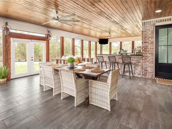 4920 Stony Brk, College Station, TX 77845