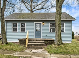 599 Roanoke Rd, Kingsford Heights, IN 46346