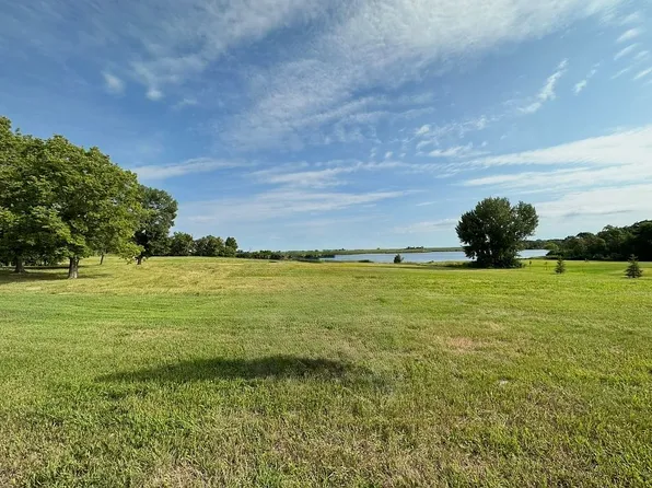 15112 Southshores Cir, Lake Park, MN 56554