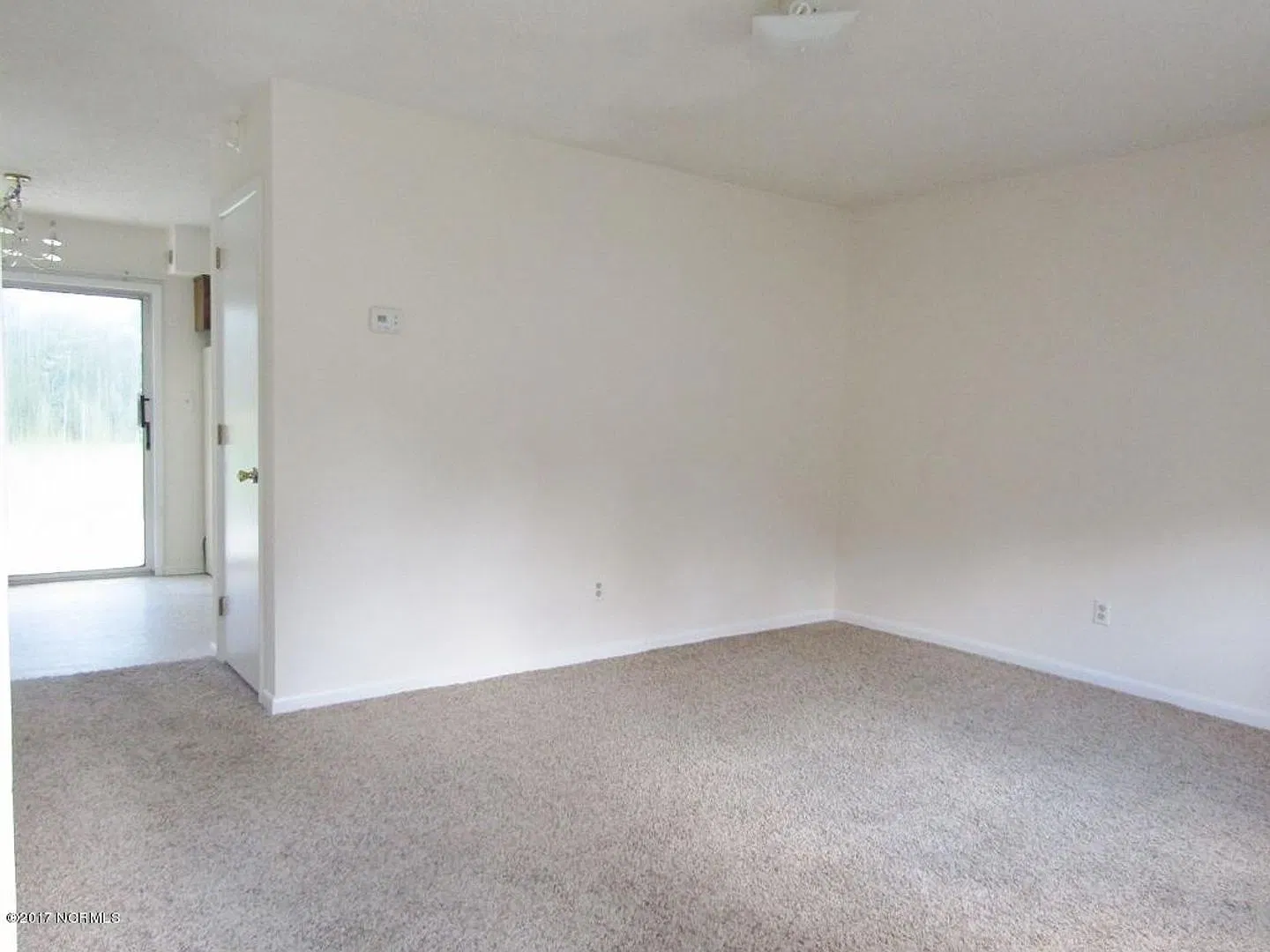 7 Port West Court — Photo 2