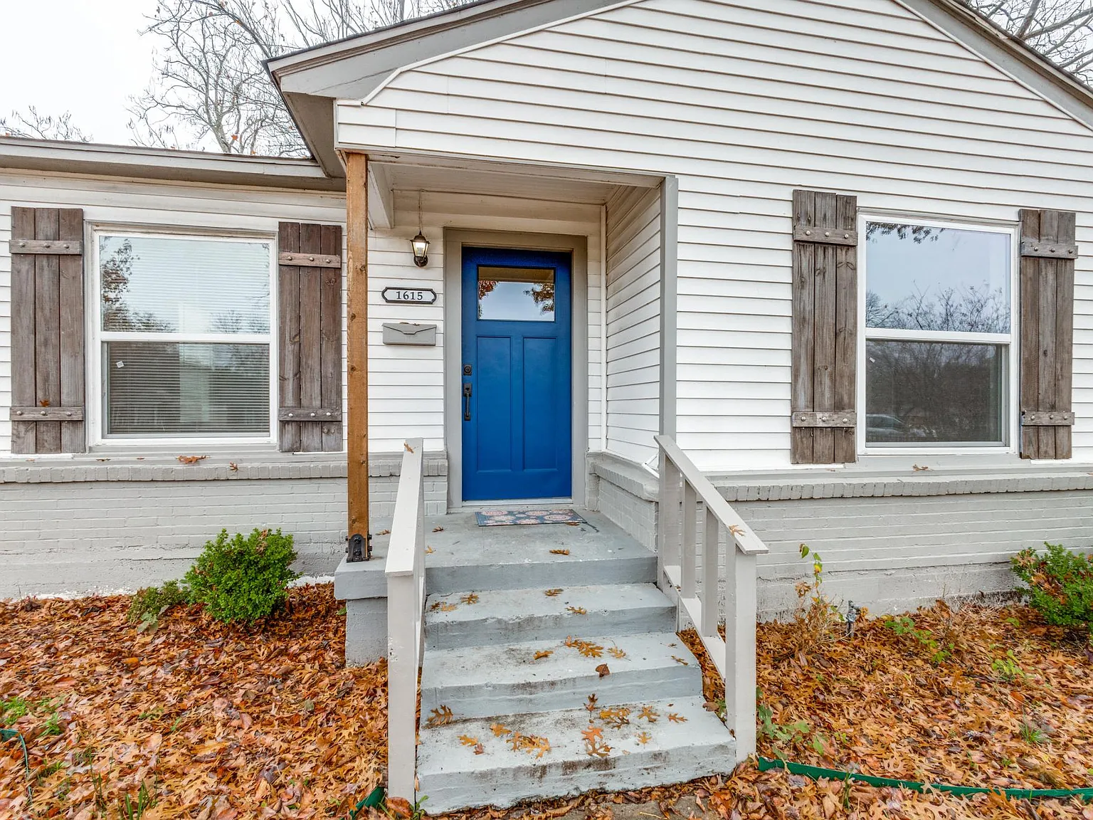 3 bed, 920 sqft, $1,895 — Photo 2