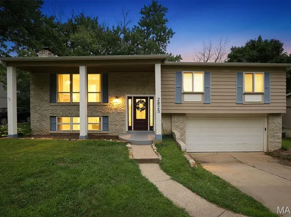 2825 Gettysburg Estates Dr, Saint Louis, MO 63129