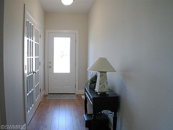 5th image of 2533 Nuttall Ct #46