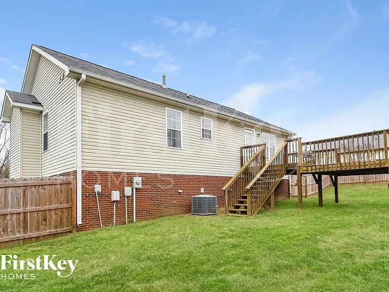 7921 Woodpark Dr — Photo 15