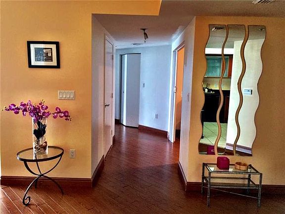 5th image of 16699 Collins Ave #39
