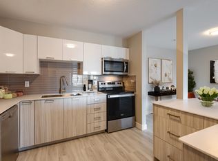 109 Greenpark Close, Halifax, NS B3S 1R6