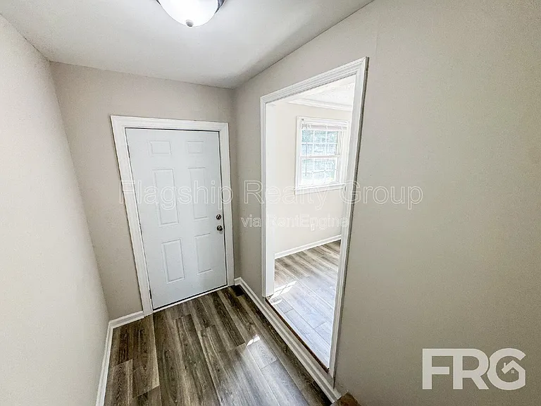 610 3rd St — Photo 27