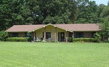 1st image of 4603 Rockwood Dr S