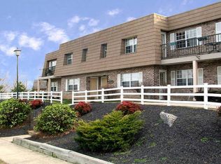 525 Kensington Rd APT 7, Lancaster, PA 17603