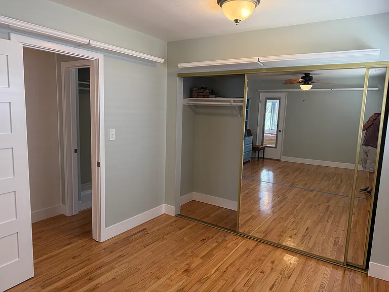 1626 Oliver Ave — Photo 32