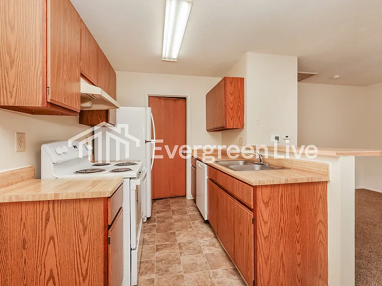 6377 Nightwind Ct — Photo 10
