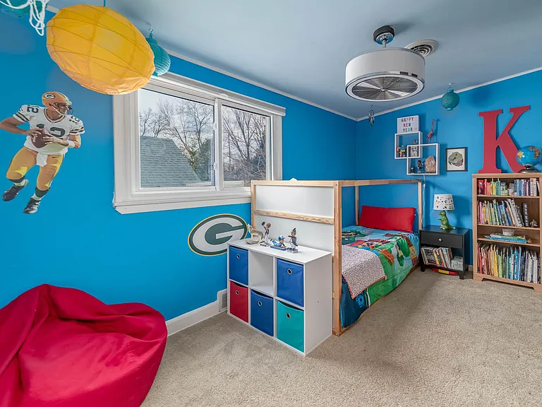 5170 N Bay Ridge Ave — Photo 10