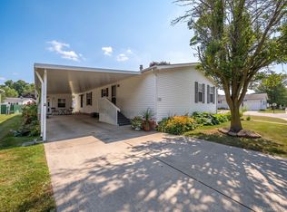601 Rio Grande Dr, Adrian, MI 49221