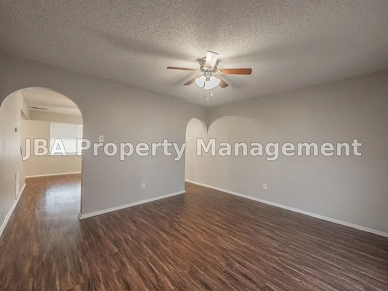 1770 Farleigh Ct #1770F — Photo 5