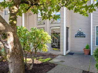 8160 SW Mariners Dr, Wilsonville, OR 97070