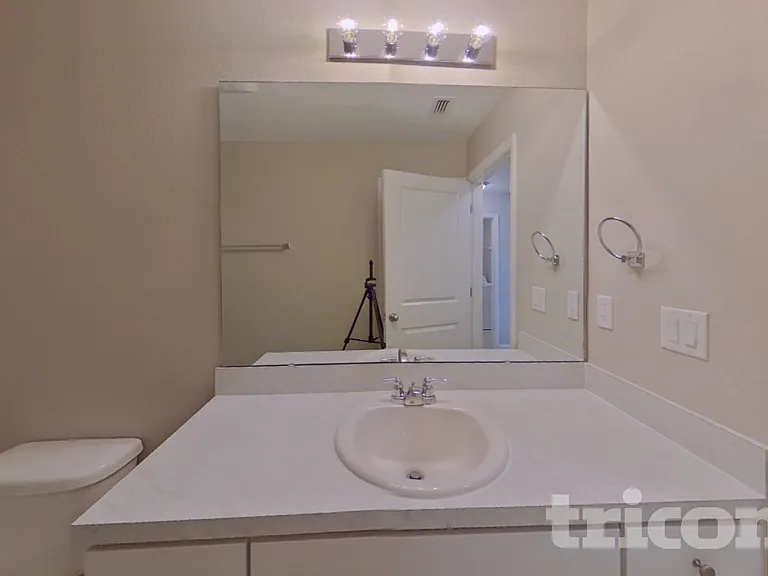 2025 Howard Christy Ct — Photo 13