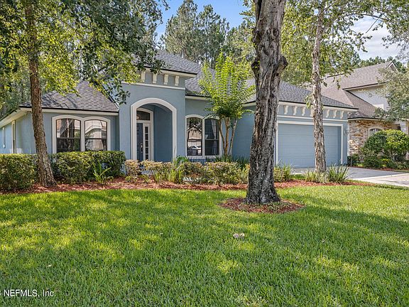 3rd image of 1248 HARBOUR TOWN Drive
