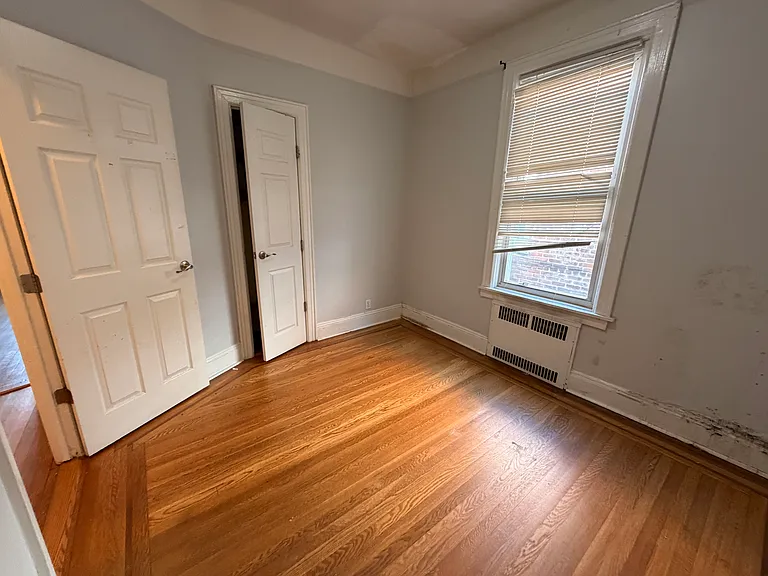1539 Hollywood Ave #3 — Photo 8