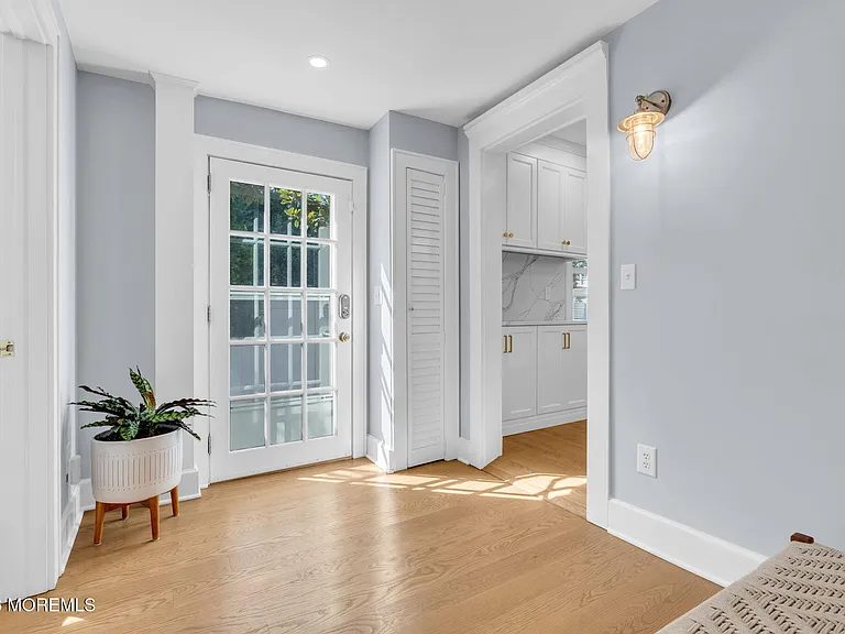 85 Lafayette St — Photo 19