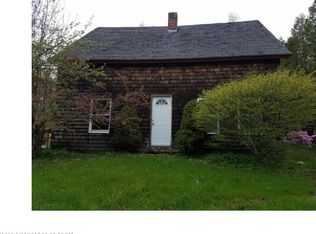 104 Beechwood St, Thomaston, ME 04861