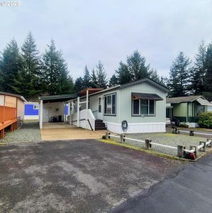 2360 Seaway Dr, Coos Bay, OR, 97420