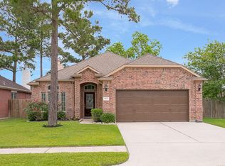 1057 Misty Cliff Dr, Dickinson, TX 77539