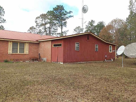 2nd image of 42676 N Highway 31