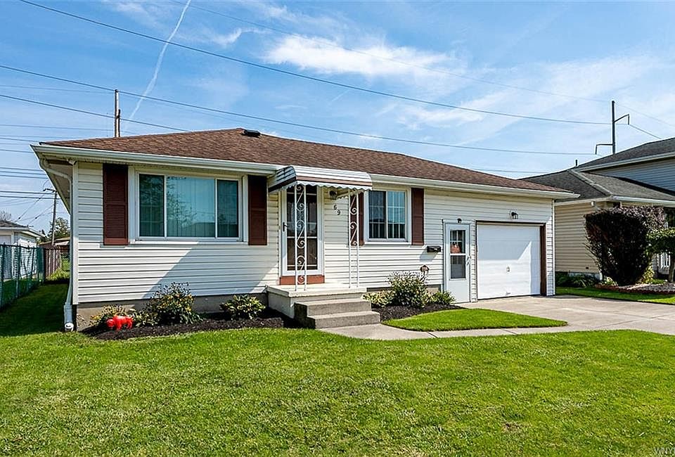 1st image of 69 Satinwood Dr