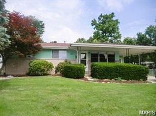 1345 Patterson Rd, Florissant, MO 63031
